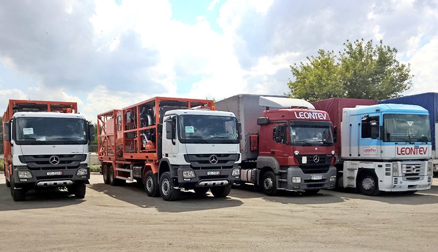 Transportation of cryogenic nitrogen equipment on the Mercedes 8X8 chassis. Route Germany-Ukraine